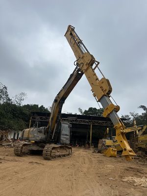 الحفرة القابلة للتخصيص XE370 ذراع تلسكوبية ثلاثية المراحل BS900 مواد أخف وزناً فعالة في حمل دلو أو قبضة 37T