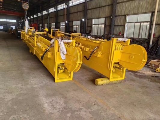 مصنع ذراع تلسكوبية دائمة للحفرة تسليم سريع قطعة آلات البناء لنماذج ZX330 Zx470 CAT349